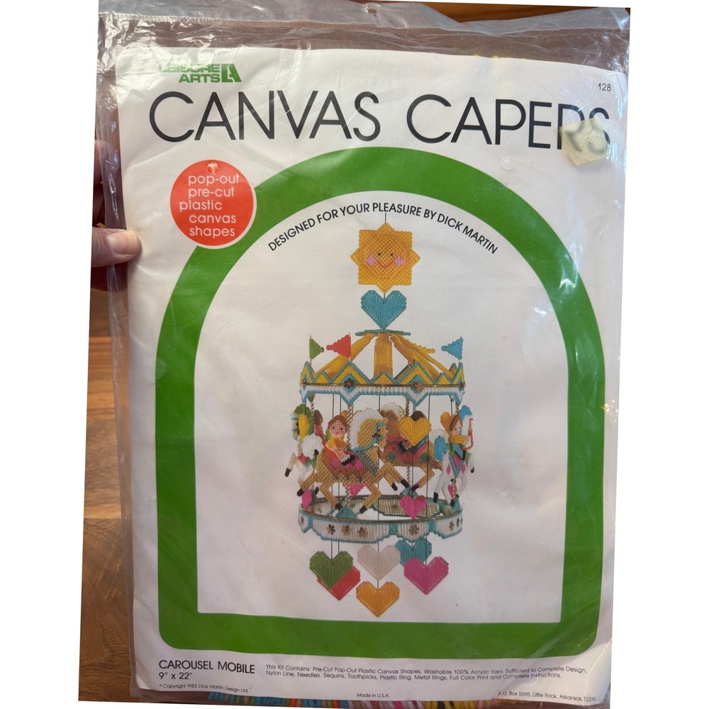 VTG Leisure Arts Carousel Mobile Plastic Canvas Needlepoint Nursery Baby DIY